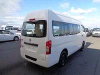 Nissan CARAVAN VAN лот № 1012 оценка 3  с аукциона в Японии 1