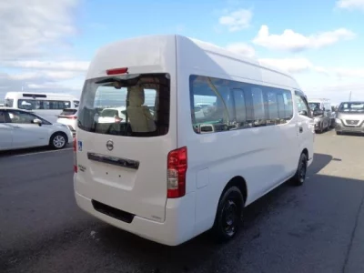 Nissan CARAVAN VAN  с аукциона в Японии