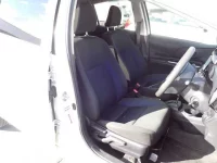 Toyota AQUA лот № 25 оценка 3.5  с аукциона в Японии 3