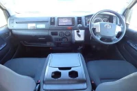 Toyota HIACE VAN лот № 1018 оценка 3  с аукциона в Японии 5