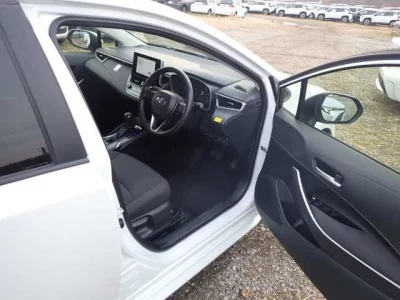 Toyota COROLLA  с аукциона в Японии