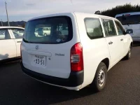 Toyota PROBOX лот № 57 оценка R  с аукциона в Японии 1