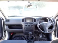 Toyota PROBOX лот № 57 оценка R  с аукциона в Японии 3