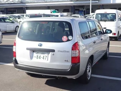 Toyota PROBOX  с аукциона в Японии