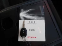 Toyota HIACE VAN лот № 50 оценка 3.5  с аукциона в Японии 9