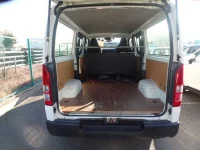 Toyota HIACE VAN лот № 50 оценка 3.5  с аукциона в Японии 7