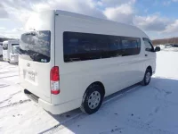 Toyota HIACE VAN лот № 2032 оценка 3  с аукциона в Японии 1