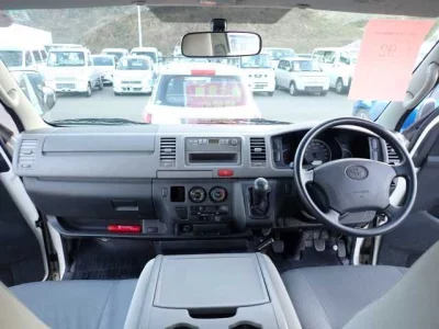 Toyota REGIUS ACE VAN  с аукциона в Японии