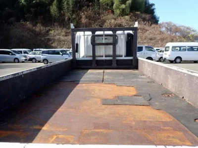 Isuzu ELF  с аукциона в Японии