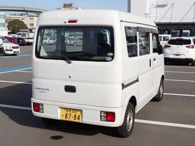 Mitsubishi MINICAB VAN