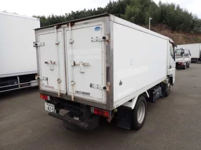 Mitsubishi CANTER  с аукциона в Японии