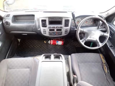 Nissan CARAVAN VAN  с аукциона в Японии