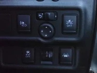 Nissan NOTE лот № 103 оценка 4  с аукциона в Японии 8