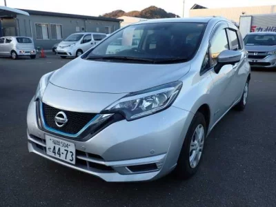 Nissan NOTE  с аукциона в Японии
