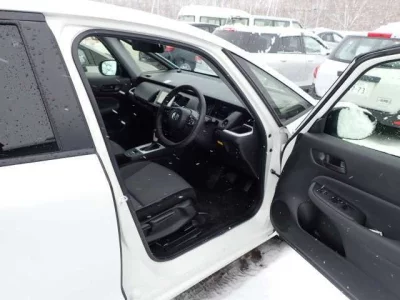 Honda FIT  с аукциона в Японии