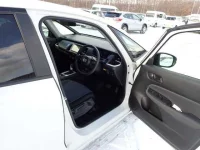 Honda FIT лот № 2045 оценка 4  с аукциона в Японии 5