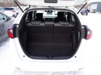 Honda FIT лот № 2045 оценка 4  с аукциона в Японии 10