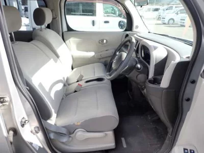 Nissan CUBE  с аукциона в Японии