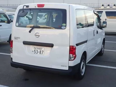 Nissan NV200