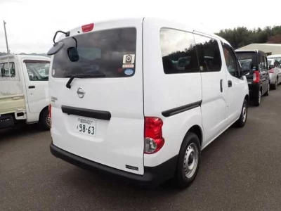 Nissan NV200
