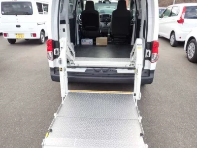 Nissan NV200