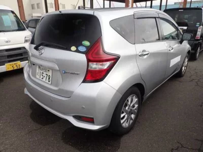 Nissan NOTE  с аукциона в Японии