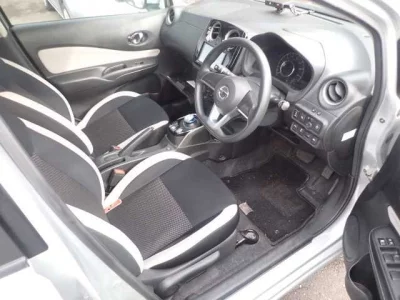 Nissan NOTE  с аукциона в Японии