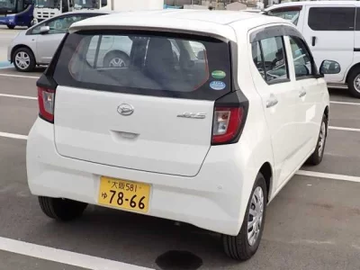 Daihatsu MIRA E S