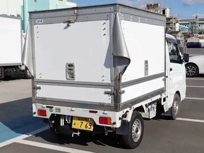 Nissan CLIPPER TRUCK