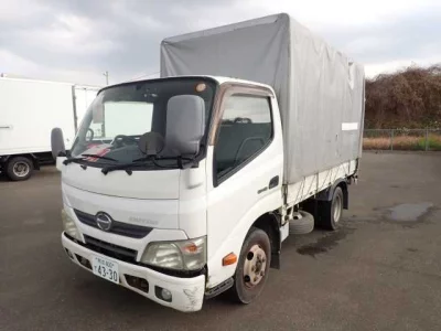 Hino DUTRO  с аукциона в Японии