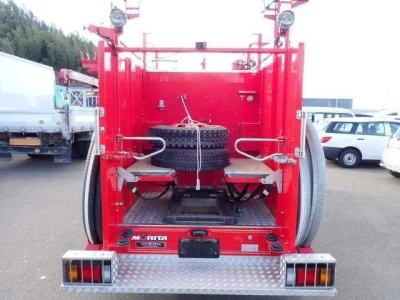 Isuzu ELF  с аукциона в Японии