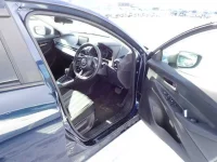 Mazda MAZDA2 лот № 2038 оценка 4  с аукциона в Японии 5