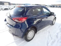 Mazda MAZDA2 лот № 2038 оценка 4  с аукциона в Японии 1