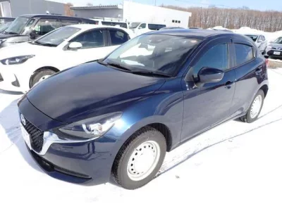 Mazda MAZDA2  с аукциона в Японии