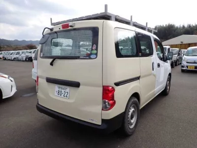 Mitsubishi DELICA