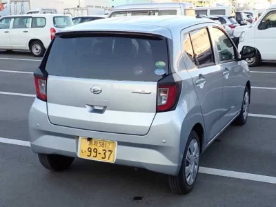 Daihatsu MIRA E S