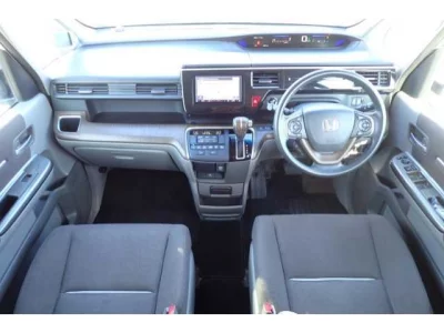 Honda STEP WAGON  с аукциона в Японии