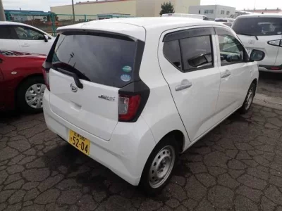 Daihatsu MIRA E S