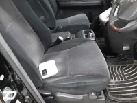 Toyota VELLFIRE лот № 30650 оценка 4  с аукциона в Японии 7