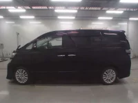 Toyota VELLFIRE лот № 30650 оценка 4  с аукциона в Японии 3