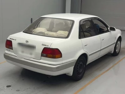 Toyota COROLLA  с аукциона в Японии