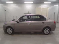 Toyota COROLLA AXIO лот № 30660 оценка R  с аукциона в Японии 3
