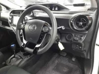Toyota AQUA лот № 30659 оценка RA  с аукциона в Японии 6