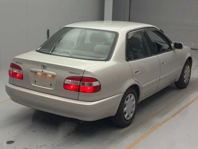 Toyota COROLLA  с аукциона в Японии