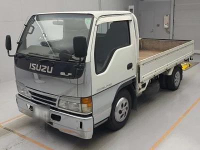 Isuzu ELF  с аукциона в Японии