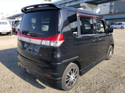 Suzuki SOLIO  с аукциона в Японии