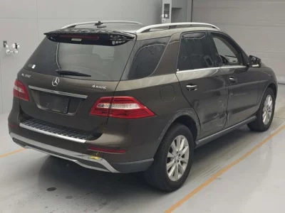 Mercedes-Benz ML CLASS