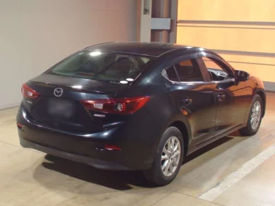 Mazda AXELA  с аукциона в Японии