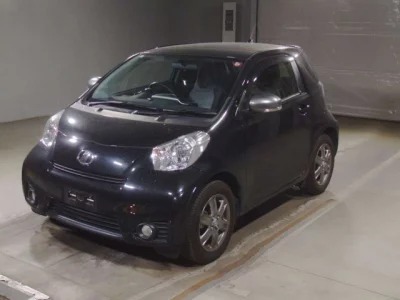 Toyota IQ