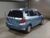 Honda FIT лот № 7239 оценка 3  с аукциона в Японии 1